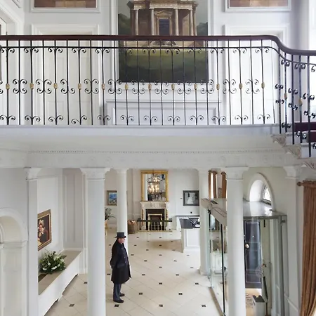 The Merrion Hotel