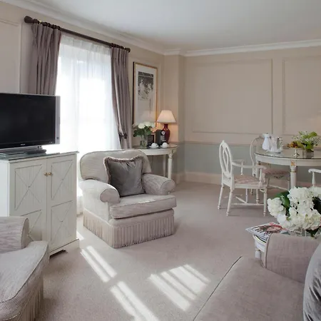 Hotel The Merrion 5*