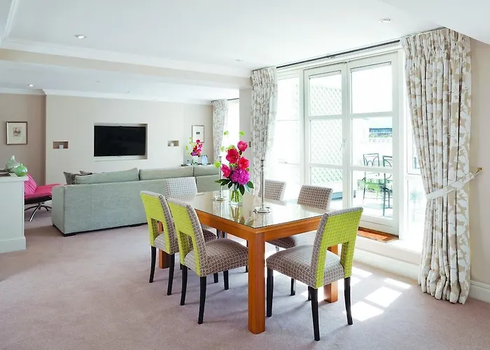 Hotell The Merrion 5*