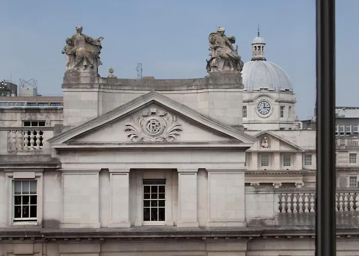 Szálloda The Merrion 5*