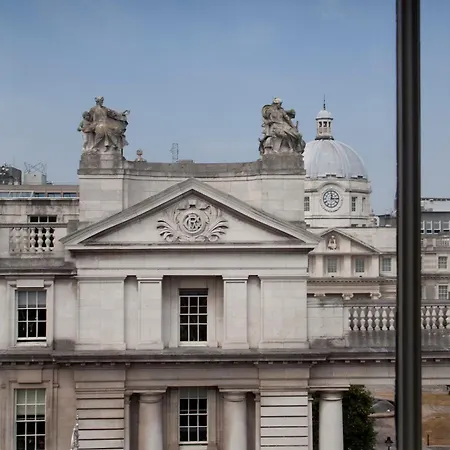 Hotel The Merrion 5*