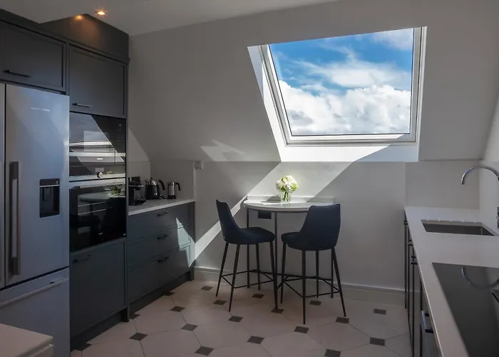 Отель The Merrion